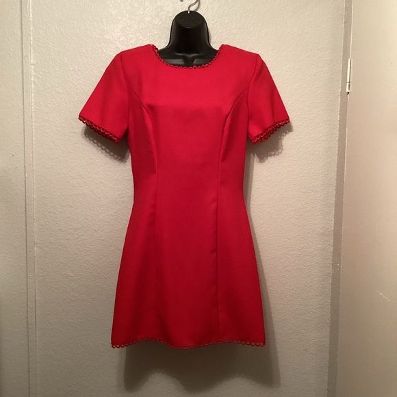 La Belle Red A-Line Mini Dress Crew Neck Short Sleeve - Picture 2 of 7
